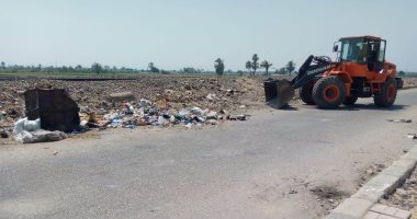 رفع 170 طن مخلفات صلبة وقمامة بأحياء مدينة الأقصر.. صور