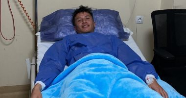أسامة جلال من داخل المستشفى بعد إصابته فى مباراة الرجاء: الحمد لله