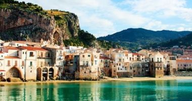 إيطاليا تخطط لتقديم جزر محصنة ضد كورونا لجذب السياحة الصيفية