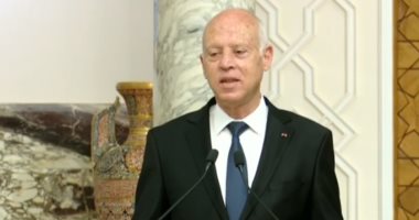 رئيس تونس: تفشى وباء كورونا نتيجة اختيارات غير موفقة وإجراءات غير دقيقة
