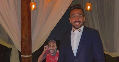 محمود كهربا يحتفل بعيد ميلاده الـ 27 بتورته على شكل "كهربا".. صور