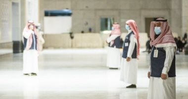 رئاسة الحرمين تطلق مبادرتين بممرات المسجد الحرام لوقاية المصلين من كورونا