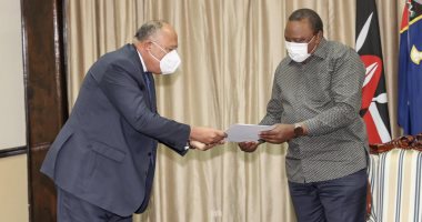 وزير الخارجية يستعرض مع رئيس كينيا مجريات اجتماعات كينشاسا حول سد النهضة