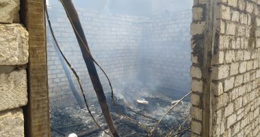 الحماية المدنية بالقليوبية تسيطر على حريق بـ 3 منازل عشوائية بطوخ دون خسائر 
