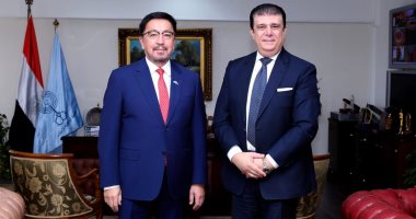 رئيس "الوطنية للإعلام" يلتقى سفير كازاخستان لبحث سبل التعاون 