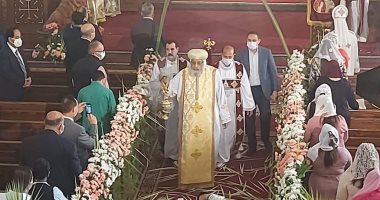 بث مباشر.. البابا تواضروس يصلى قداس أحد الزعف بكاتدرائية بشاير الخير بالإسكندرية