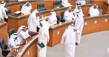 القبس.. رئيس برلمان الكويت: الحكومة أبلغتنى بعدم حضورها لجلوس النواب بمقاعد الوزراء