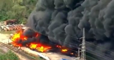 حريق فى مصنع للكيماويات بولاية ميزورى الأمريكية