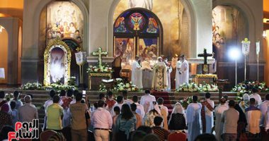 شاهد كاتدرائية السمائين بشرم الشيخ تحتفل بعيد القيامة المجيد