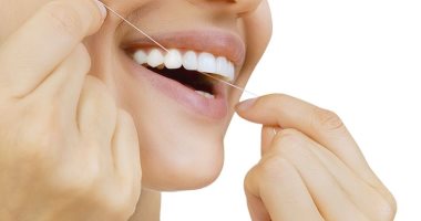 كيف تستخدم خيط الأسنان فى خطوات بشكل صحيح؟