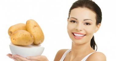 وصفات طبيعية من البطاطس لتقليل علامات الشيخوخة والمساعدة فى تفتيح البشرة