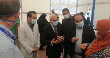 مواطنون لـ"محافظ بورسعيد": "أخدنا اللقاح فى 10 دقايق والمنظومة رائعة"
