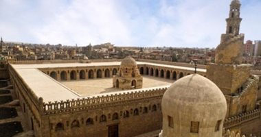 بناء مسجد أحمد بن طولون.. ما سر الكنز الذى عثر عليه مؤسس الدولة الطولونية؟