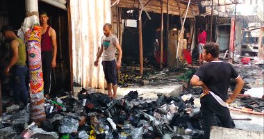 ماس كهربائى سبب حريق سوق أحمد حلمى فى رمسيس