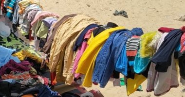 متطوعون بشمال سيناء يوزعون ملابس العيد على الأسر الأكثر احتياجا فى بئر العبد