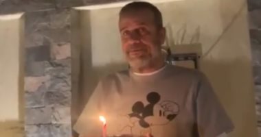 شريف منير يحتفل مع أولاده بعيد ميلاده: كل عام وأنا طيب "فيديو"