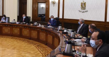 رئيس الوزراء يتابع مشروعات تطوير المناطق العشوائية بالقاهرة