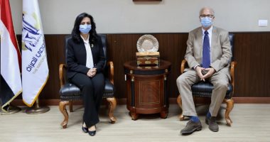 مايا مرسى تبحث مع سفير الأرجنتين بالقاهرة سبل التعاون فى مجال دعم المرأة