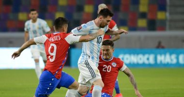 الأرجنتين ضد تشيلي.. التعادل الإيجابي 1 - 1 يحسم الشوط الأول "فيديو"