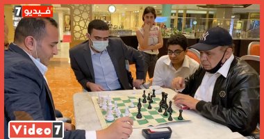 بطل العالم فى الشطرنج: الرجالة أشطر من الستات "فيديو"