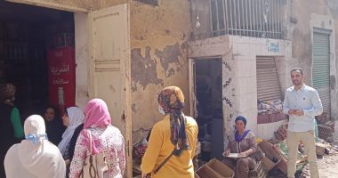 حملة طرق الأبواب للتوعية بخطورة ختان الإناث في قرى "حياة كريمة" بكفر الشيخ.. لايف