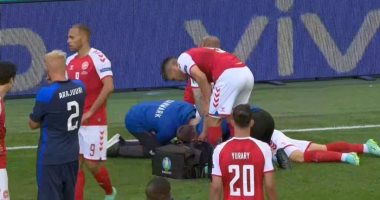 إيركسن لاعب الدنمارك يتعرض لخطر الموت في أرض الملعب بمباراة فريقه وفنلندا