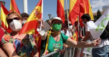 تجمع 25 ألف شخص فى مظاهرات بقيادة اليمين المتطرف الإسبانى ضد الحكومة