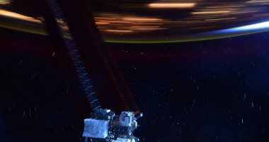 التقطها أحد رواد الفضاء.. صورة مذهلة تكشف مدى سرعة تحرك محطة الفضاء الدولية