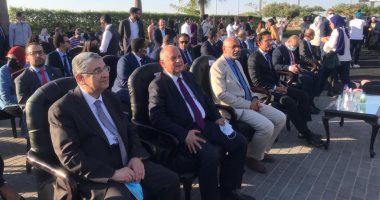 3 وزراء يشهدون الإعلان عن بيع أول 22 سيارة كهربائية فى مصر