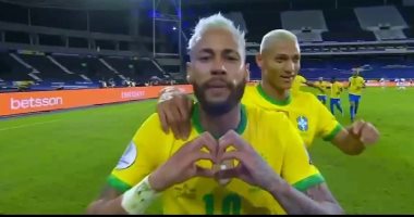 بيرو ضد البرازيل.. نيمار يضيف ثانى أهداف السيليساو فى الدقيقة 68 "فيديو" 