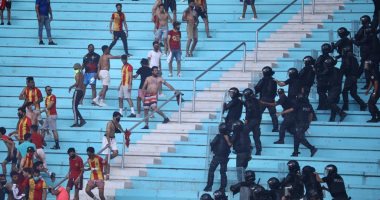 الأمن التونسي يسلم مراقب المباراة تعهدًا بتأمين لاعبي الأهلي