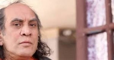 منير مكرم ينضم لأبطال مسرحية "نجوم الضهر" لمحمد صبحى