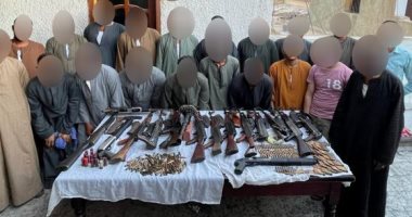 ضبط 20 متهم بحوزتهم 20 سلاح ناري في حملة أمنية بأسيوط