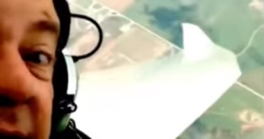 طيار أمريكى يوثق لحظة دخول طائرته فى إعصار جوى بولاية أوكلاهوما.. فيديو