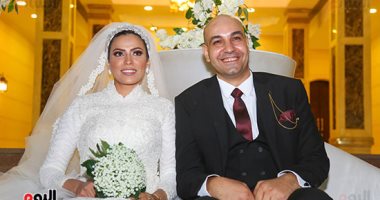 زفاف الزميلين حازم حسين وسهيلة فوزى بحضور الأهل والمقربين من الوسط الصحفى