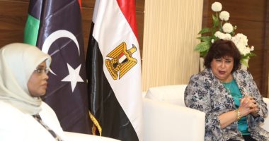 وزيرة الثقافة الليبية تطلب الاستعانة بالخبرات المصرية لعودة معرض طرابلس للكتاب