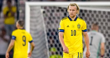 السويد يصف الخسارة من أوكرانيا وتوديع يورو 2020 بـ"الفادحة"