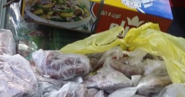 إزالة إشغالات وتعديات وضبط سلع غذائية بحملات مكبرة فى دسوق بكفر الشيخ