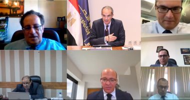 وزير الاتصالات يعلن إطلاق منصة خاصة للذكاء الاصطناعى فى مصر