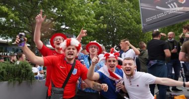 إنجلترا ضد الدنمارك.. الجماهير تشعل أجواء لندن قبل موقعة يورو 2020 "صور"