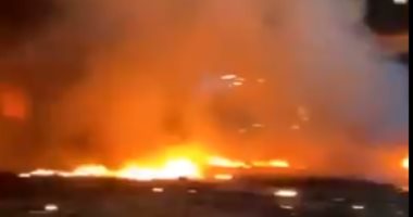 حكومة دبى: حريق ناجم عن انفجار حاوية على متن سفينة بميناء جبل علي.. صور