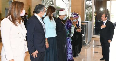 الرئيس السيسى يصل مقر المؤتمر الوزارى الثامن للتعاون الإسلامى الخاص بالمرأة