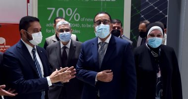 رئيس الوزراء يتفقد المصنع الإقليمى لشركة "شنايدر إليكتريك" بمدينة بدر