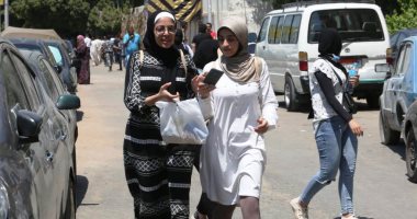 لجان مدرسة طبرى الحجاز بمصر الجديدة تناشد الطلاب ترك الموبايل قبل دخول الامتحان