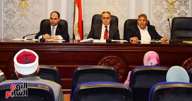 "محلية النواب" تناقش مشروع قانون "البرك والمستنقعات" وأزمة نقل الورش بالغردقة