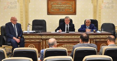 "خطة النواب" توصى بإحالة تقرير مخالفات محافظة سوهاج لـ"رئيس الوزراء"