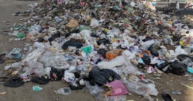 محافظ القليوبية يستجيب لشكوى من تراكم القمامة بشارع 15 مايو في شبرا الخيمة