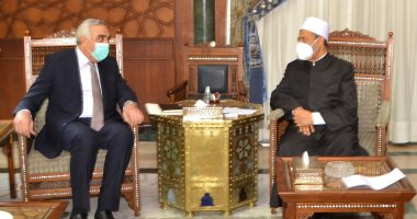 سفير العراق يعلن زيارة قريبة لشيخ الأزهر.. ويؤكد: الإمام الأكبر أكد دعمه لبغداد