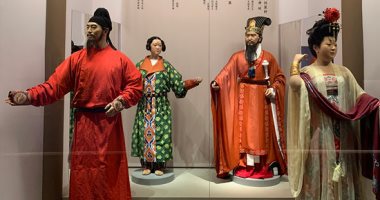 الزى الرسمى الصينى.. المتحف الوطنى فى بكين يعرض الملابس الوطنية 