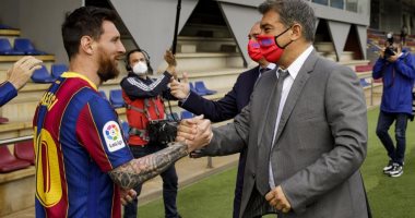 لابورتا عن تجديد عقد ميسي مع برشلونة: مازلنا نعمل على الأمر